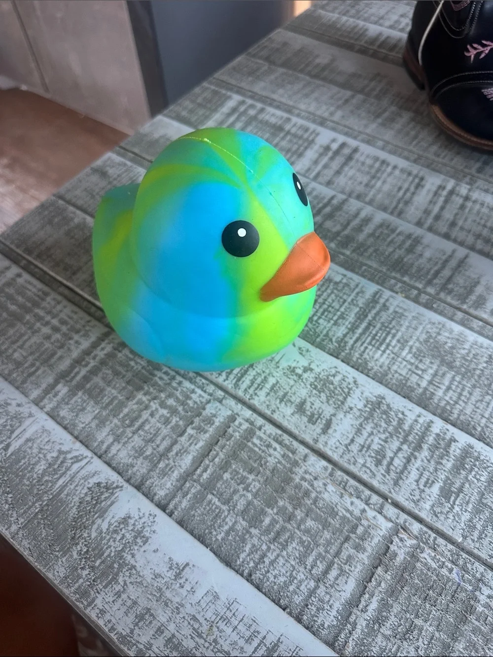 Jumbo tie-dye squishy Toy - Green & Blue with Orange Beak